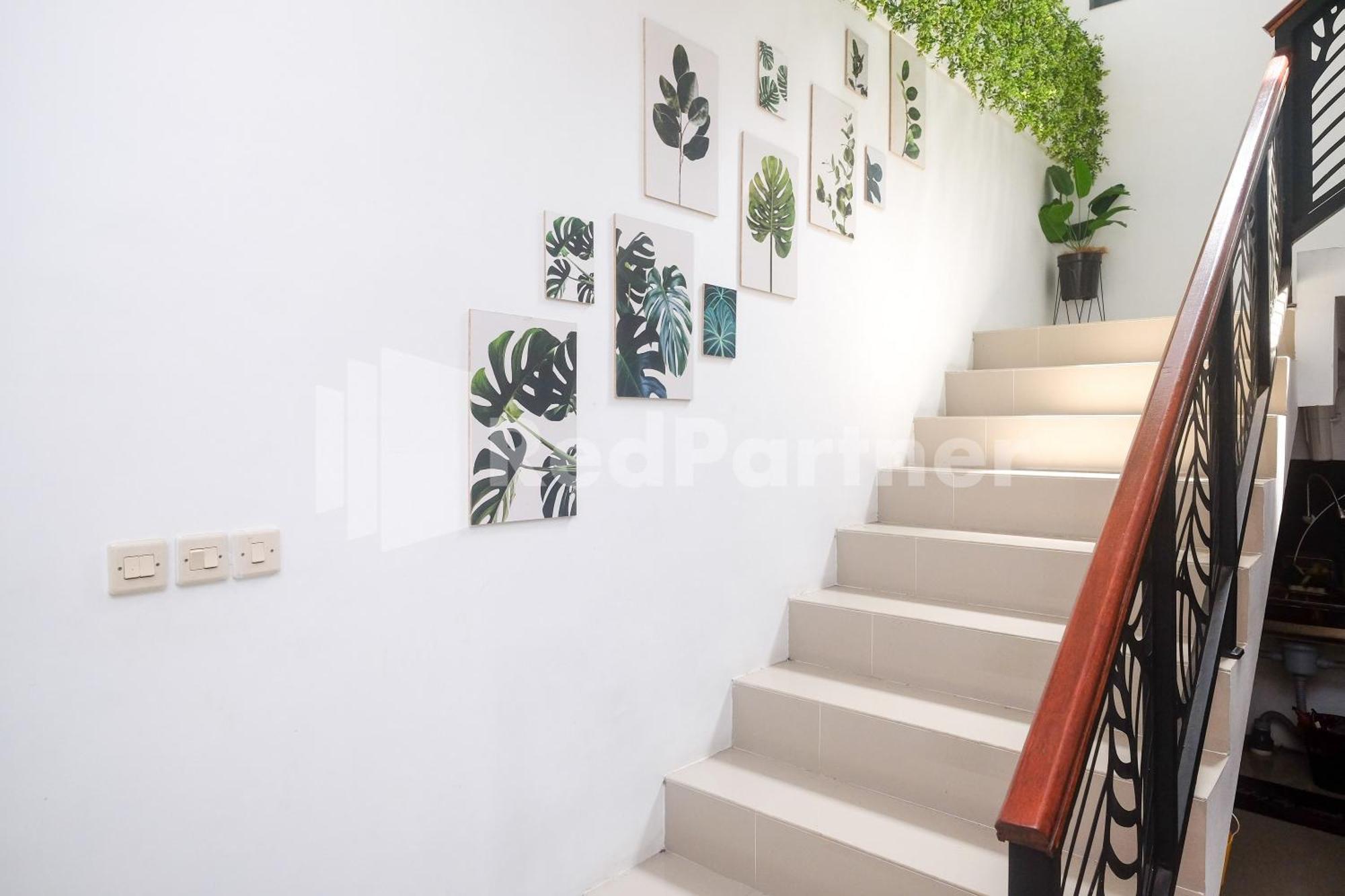 Rumah Daun Timoho Yogyakarta Redpartner מראה חיצוני תמונה