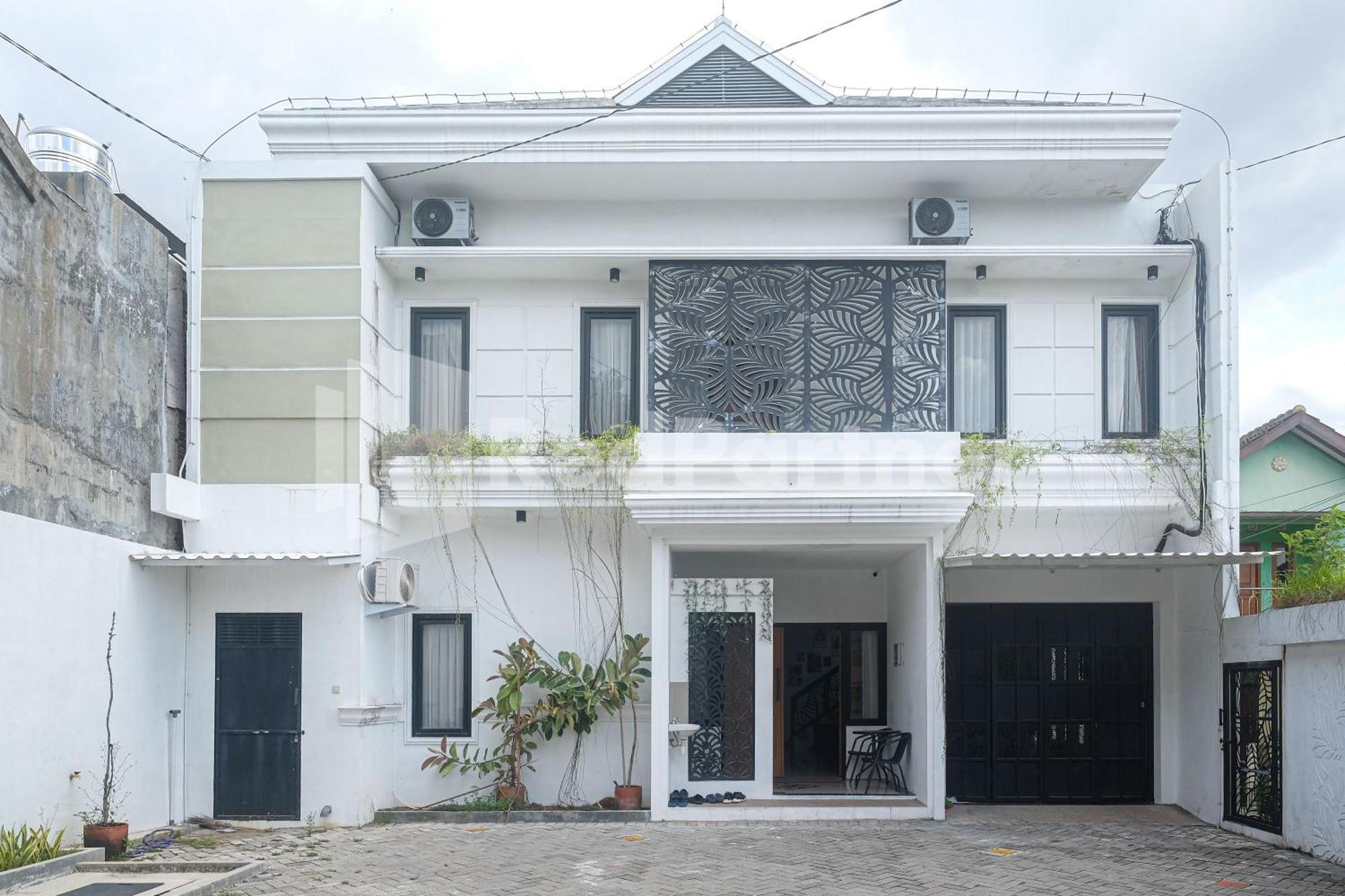 Rumah Daun Timoho Yogyakarta Redpartner מראה חיצוני תמונה